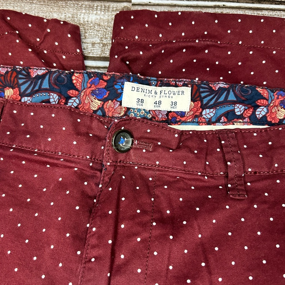 Denim and Flower Shorts - Picture 3 of 4